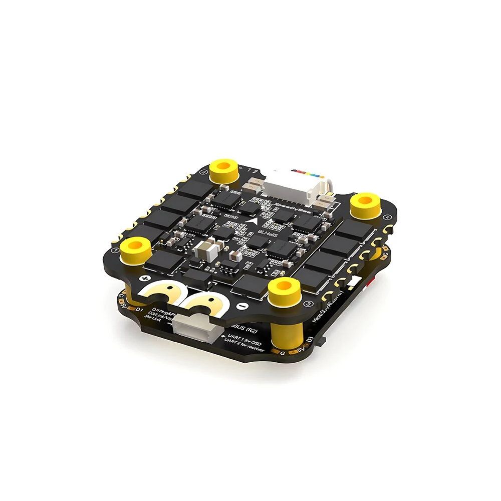 وحدة تحكم في الطيران SpeedyBee - مراجعة Drone Rc V4 وسعره